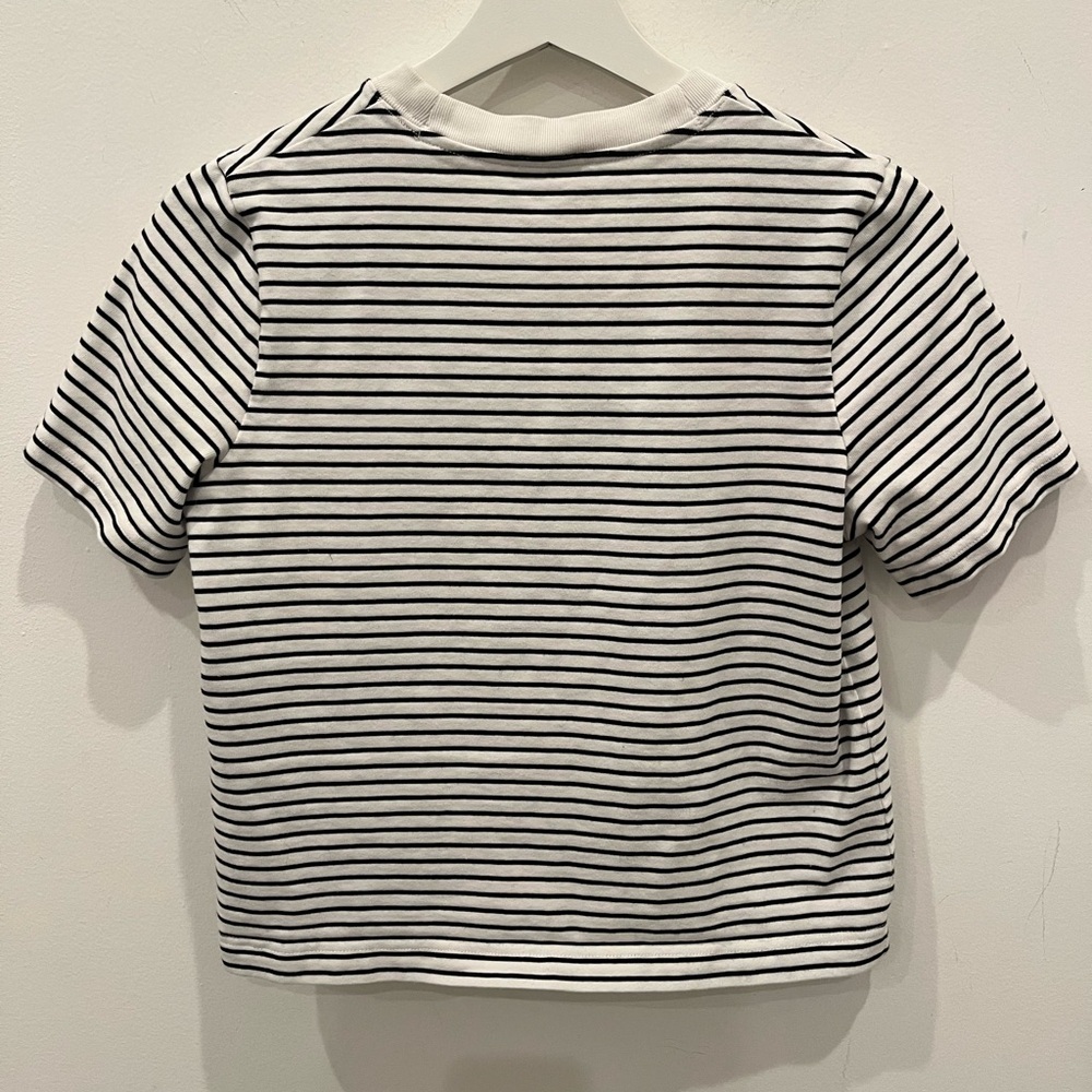 COS Shirt Womens Small Black White Striped Crewneck Short Sleeve Cotton Tee Top - Picture 2 of 5